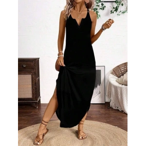 Kadın Askılı Yuvarlak Yaka Asimetrik Detaylı Viskon Elbise