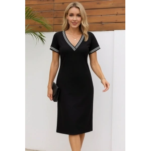 Kadın Kısa Kollu V Yakalı Yanlardan Yırtmaç Ve Düğmeli Viskon Iki Iplik Elbise