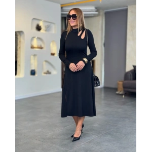 Kadın Uzun Kollu Balıkçı Yaka Omuzda Damla Detaylı Yırtmaçlı Krep Midi Elbise