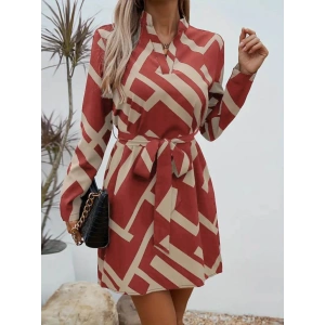 Kadın Uzun Kollu V Yakalı Desenli Belinde Kuşaklı Dalgıç Elbise