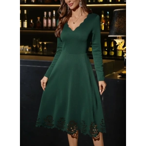 Kadın Uzun Kollu V Yakalı Lazer Kesim Detaylı Midi Ithal Krep Elbise