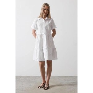Kısa Kol Düğmeli Elbise  Beyaz
