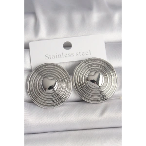 Pirinç Gümüş Renk Kalp İşlemeli Daire Plaka Model Kadın Küpe