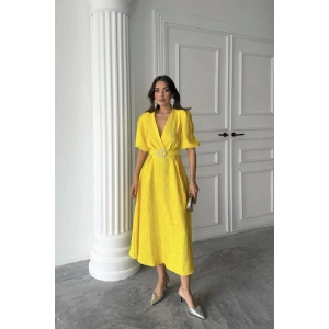 Sarı Işıltılı Kemerli Kruvaze Elbise