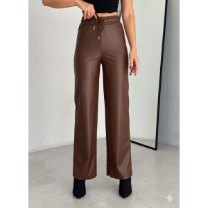 Yüksek Bel Geniş Paça Içi şardonlu Deri Pantolon.