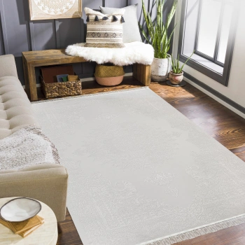 Deluxe Viskon Akrilik Halı – Şık Püskül Detaylı