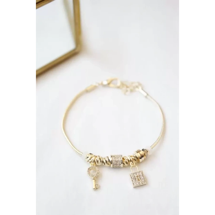 Kilit Anahtar Charmlı  Bileklik - Altın
