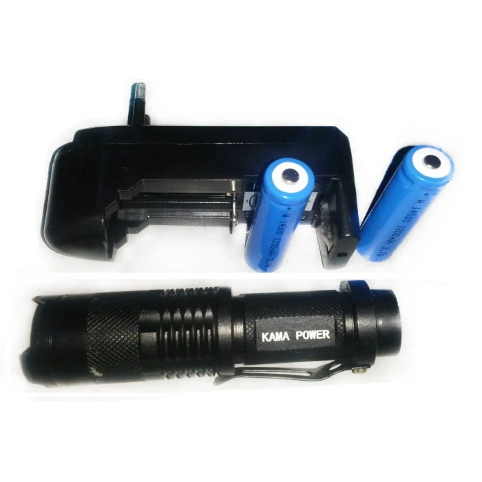 Zoomlu Şarjlı El Feneri KM-82 (4767)