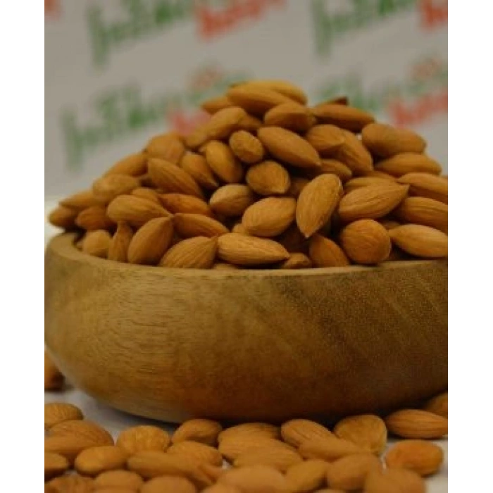 Kayısı Çekirdeği