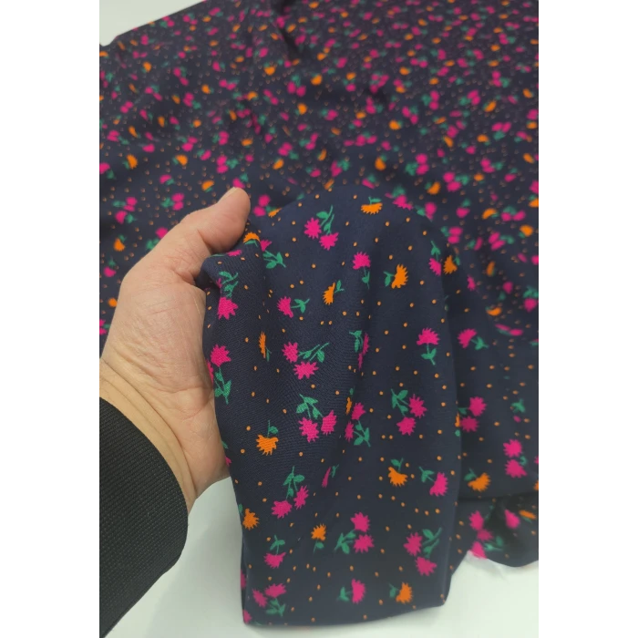 CİMCİME ÇİÇEKLER Organik Viskonlar . Zemin Lacivert Pembe-Sarı Çiçekler