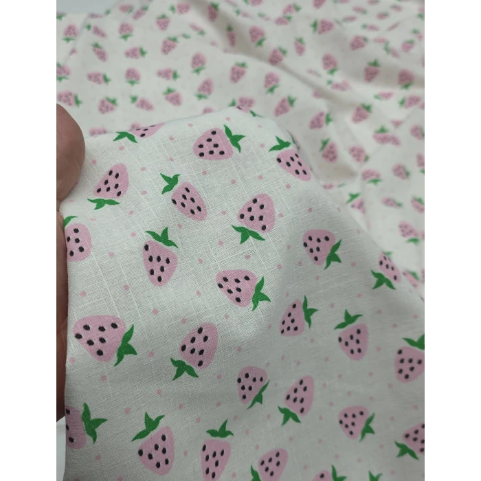 ÇİLEK DESENLİ Pamuk Ketenler