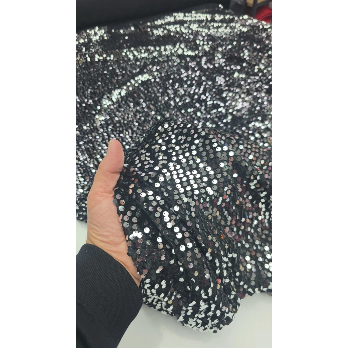 GÜMÜŞ PULLU KADİFE PUL PAYET