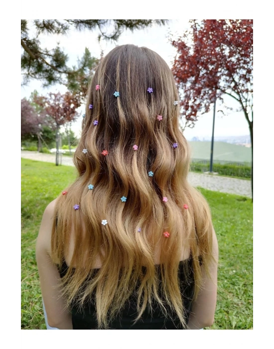 Şeffaf Çantalı 50 Adet Parlak Canlı Renklerde Saç Süsü Saç Örgü Boncuğu