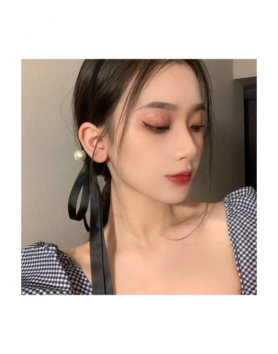 Kurdele Ve İnci Sallantılı Vintage Siyah Kadın Ve Tacı