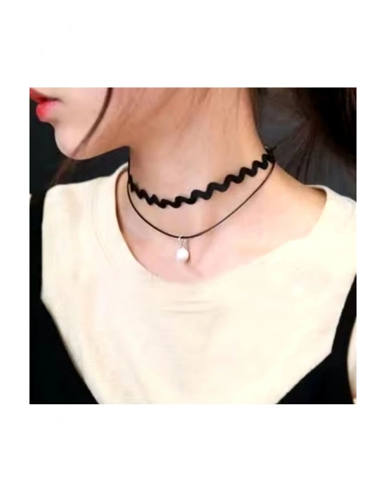 Vintage Sallantılı Deri İp Kolye