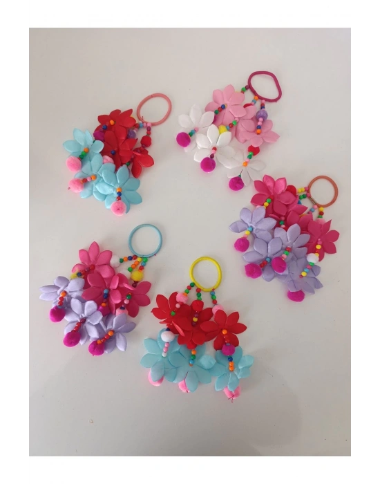 Lily Kız Çocuk Ponponlu Çiçekli Sallantılı Toka Topuz Tokası 1 Adet