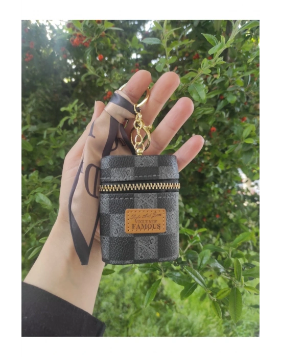 Fularlı ve Cüzdanlı Çanta Aksesuarı