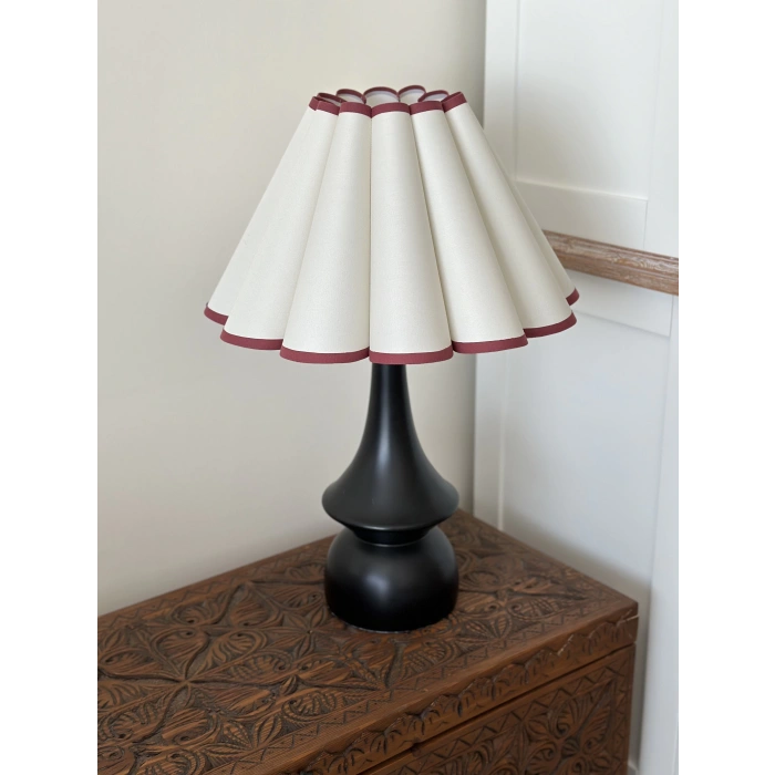 Zahi Abajur Lotus Başlık