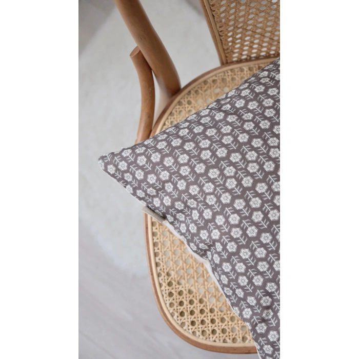 Acı Kahve Roozi Keten Kırlent Kılıfı