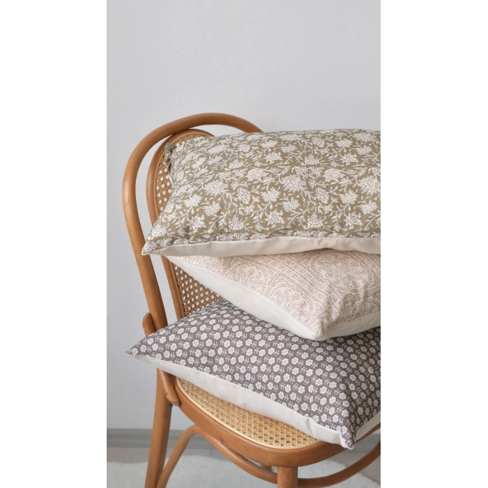 Acı Kahve Roozi Keten Kırlent Kılıfı