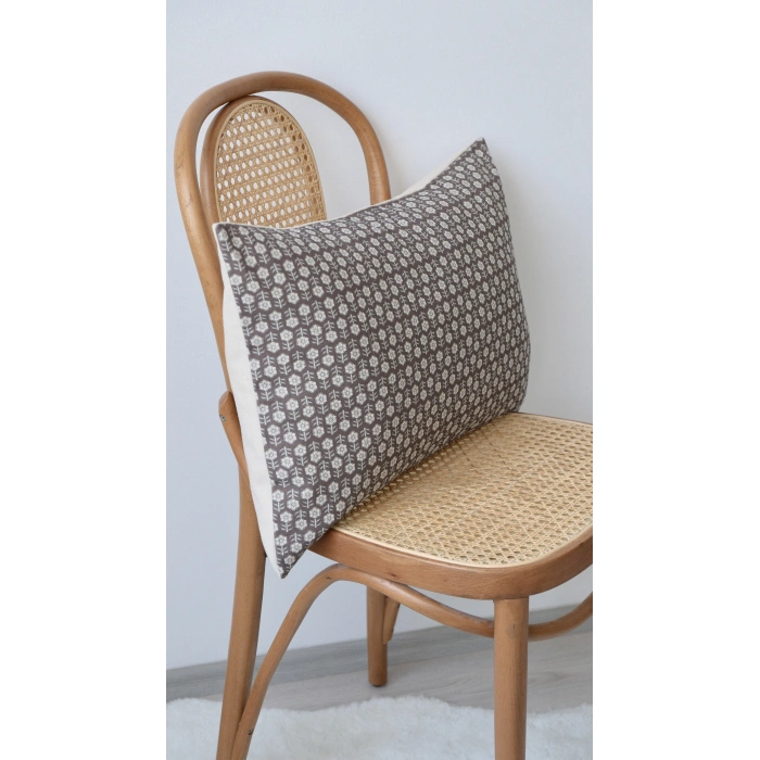 Acı Kahve Roozi Keten Kırlent Kılıfı