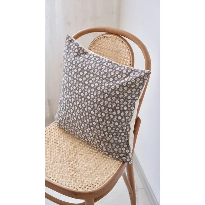 Acı Kahve Roozi Keten Kırlent Kılıfı