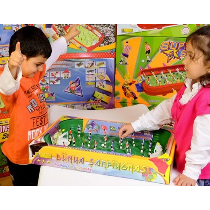 AKÇİÇEK 015 DÜNYA ŞAMPİYONASI FUTBOL OYUNU