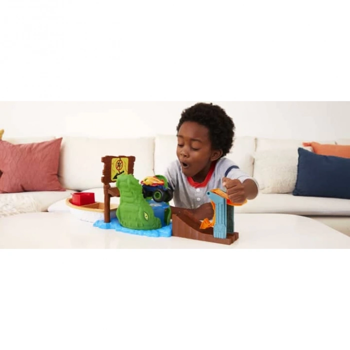 MATTEL HGV14 HOT WEELS MONSTER TRUCKS RENK DEĞİŞTİREN ARAÇLAR TİMSAH KAÇIŞ OYUNU  SETİ