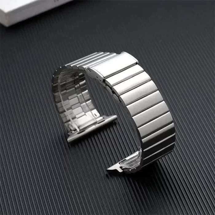 Metal Hasır Akıllı Saat Kordonu Gümüş Renk