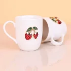 2 Li Çilek Desenli Porselen Kupa