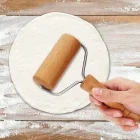 Ahşap Saplı Rulo Hamur Açıcı Merdane Pürüzsüz