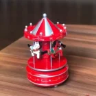 Atlı Karınca Müzik Kutusu Kırmızı