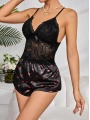 Kadın Siyah Kırmızı Kalp Desenli Saten Şort Pijama Takımı 2232