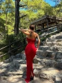 STRAPLEZ DANTEL BAĞCIK DETAY UZUN ELBİSE KIRMIZI