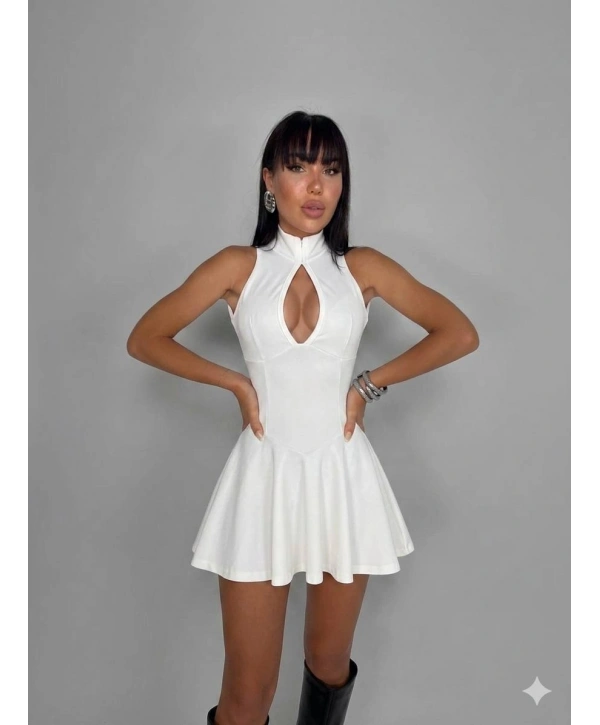 Moliva Agraflı Sırt Dekolteli Mini Boy Kloş Elbise