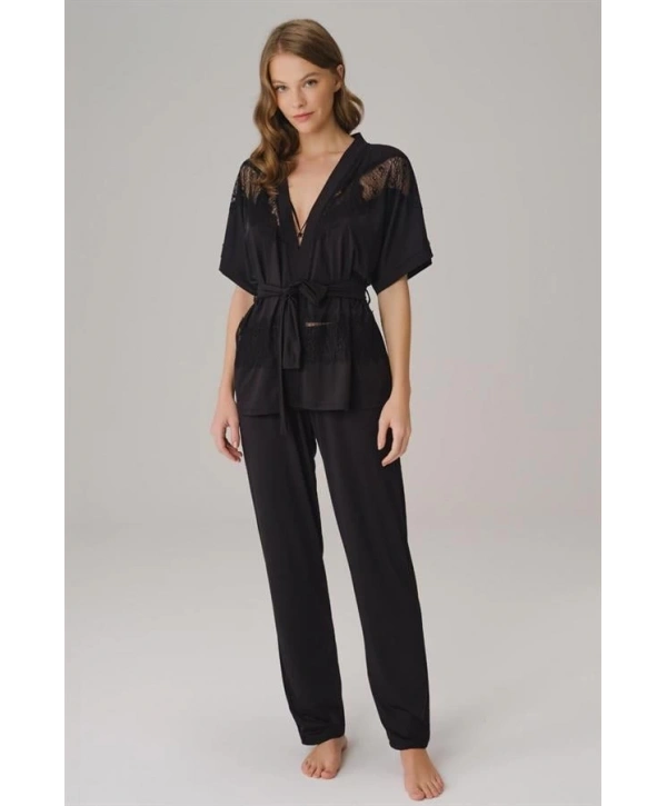 Morliva   İp Askılı V Yaka Düz Yazlık Uzun Dantel Detaylı Pijama Takımı Sabahlık