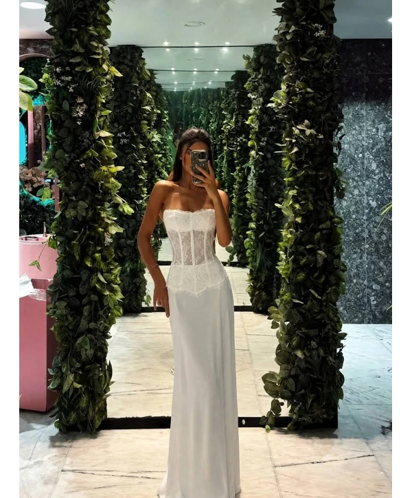GOWN DANTEL BÜSTİYER & SATEN ETEK TAKIM BEYAZ