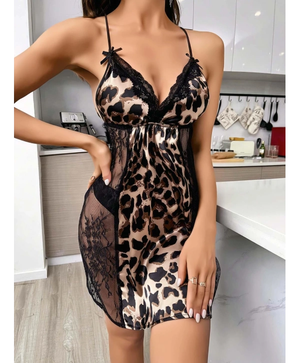 Kadın Siyah dantel Detaylı Leopar saten Gecelik 2223