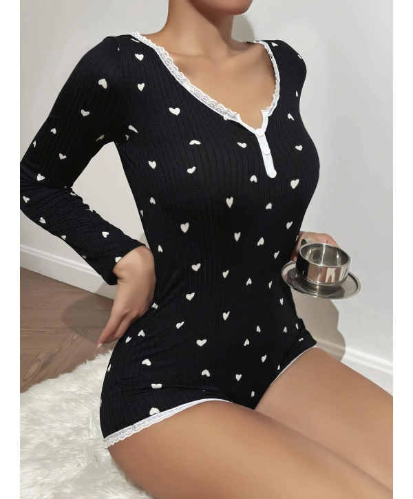 Kadın Siyah Kalp Desenli Pijama Tulumu 5122