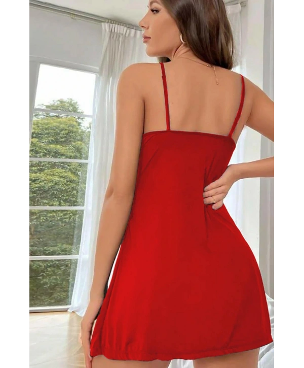 Kırmızı Dökümlü Yırtmaç Detay Şık Geceliik 15535