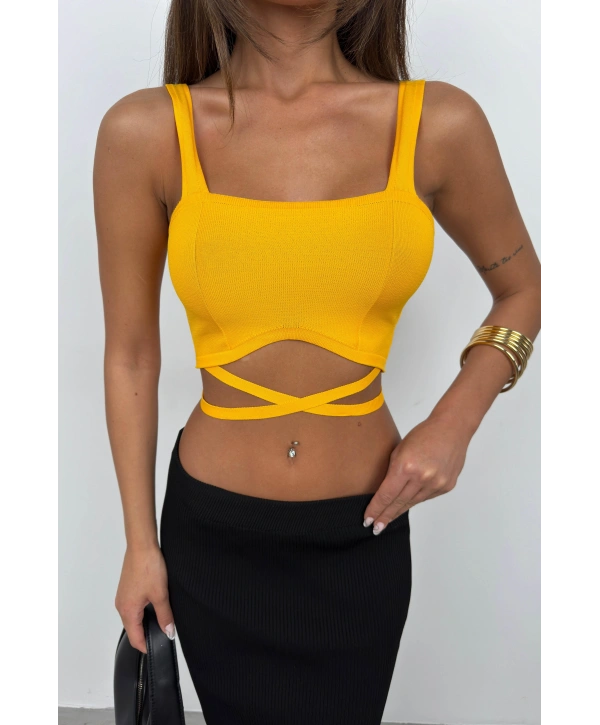 Morliva Bel Bağcıklı Crop Bluz