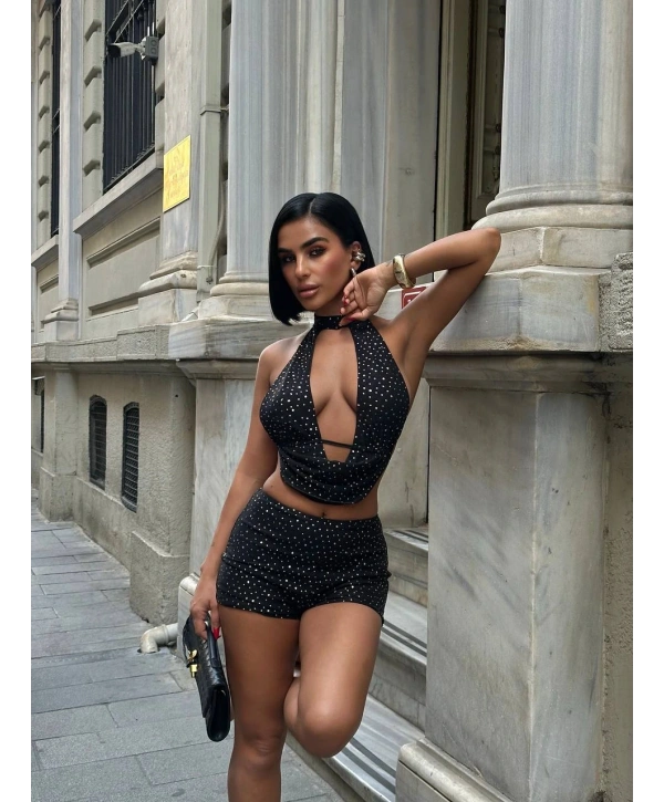 Morliva Boyundan bağlamalı Astarlı Şortlu takım