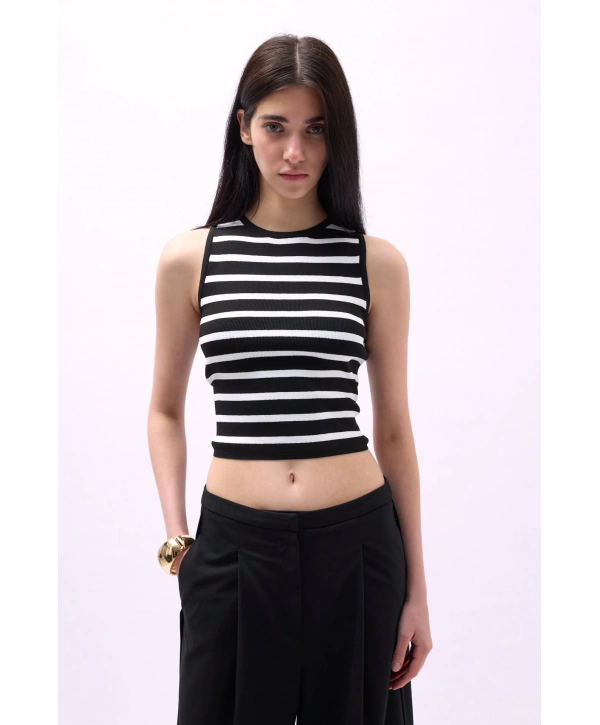 Morliva Halter Yaka Çizgili Crop
