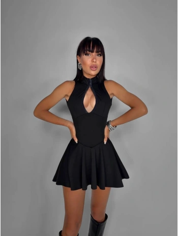 Moliva Agraflı Sırt Dekolteli Mini Boy Kloş Elbise