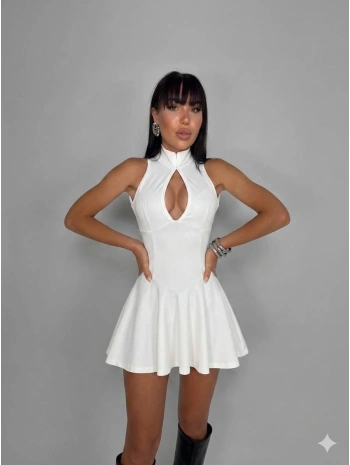 Moliva Agraflı Sırt Dekolteli Mini Boy Kloş Elbise