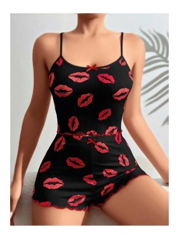 Kadın Siyah Dudak Desenli Şortlu Pijama Takımı 5057