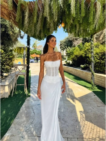 GOWN DANTEL BÜSTİYER & SATEN ETEK TAKIM BEYAZ