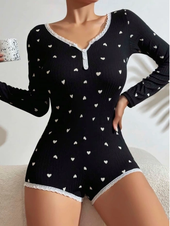 Kadın Siyah Kalp Desenli Pijama Tulumu 5122