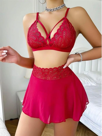 Morliva Kırmızı Dantel İşlemeli Etekli Fantezi Sütyen Takımı