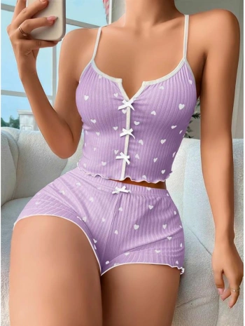 Morliva Lila Üstüne Beyaz Kalp Desenli Askılı Şortlu Pijama Takımı